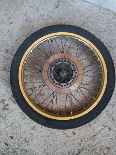 Cerchi raggi moto gomme - raggi,