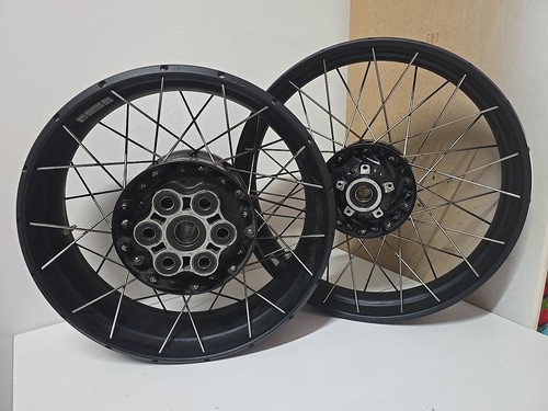 Coppia cerchi raggi ducati - coppia,